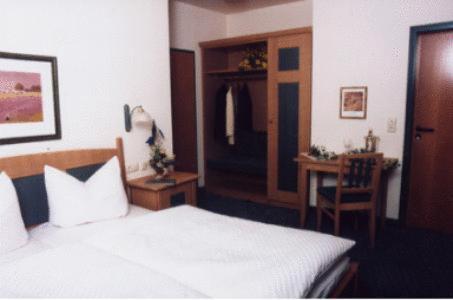 Landgasthof Zur Bruecke Wiesentheid Luaran gambar